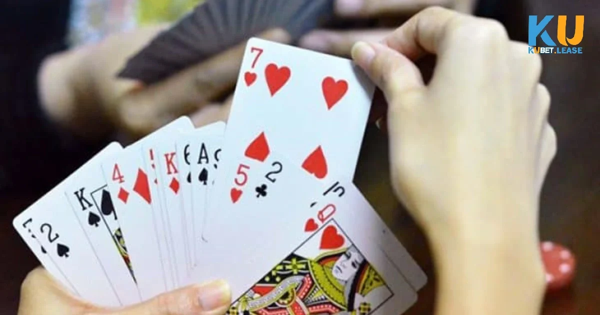 Một trong những yếu tố quan trọng nhất trong Tiến lên là thời điểm